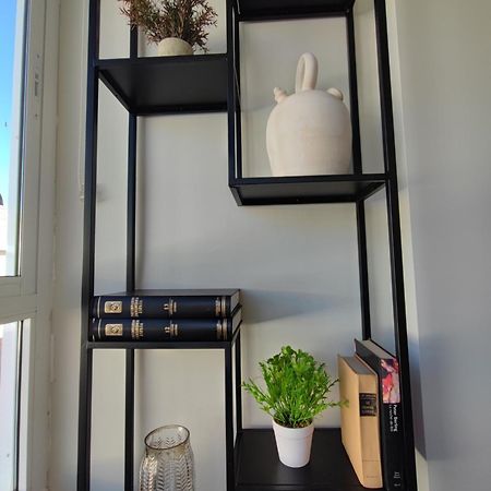 Triana Autentica Apartment Sevilla Bagian luar foto