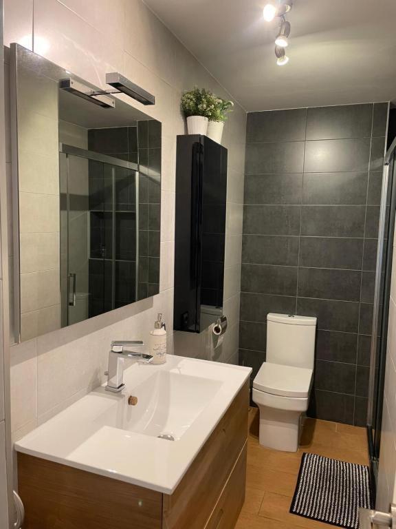 Triana Autentica Apartment Sevilla Bagian luar foto